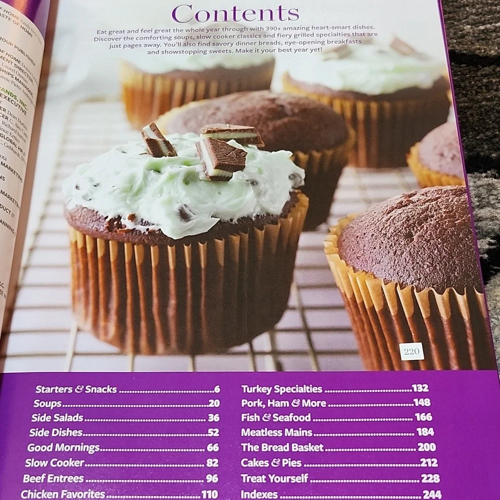 TASTE OF HOME HEALTHY COOKING 2017 ANNUAL RECIPES HARDCOVER COOKBOOK